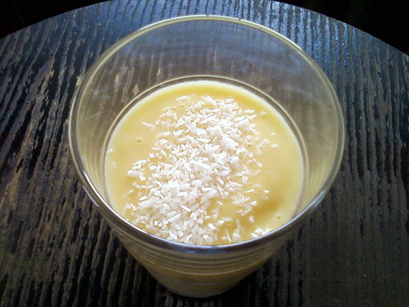 Mango and Coconut Milk Smoothie
