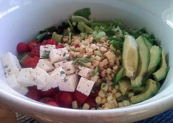 Green Salad with Feta Cheese and Herbal Dressing