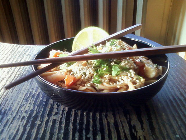 Udon Noodles with Vegetables and Peanut Sauce