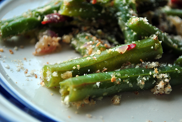Apple Cider Green Beans with Bacon