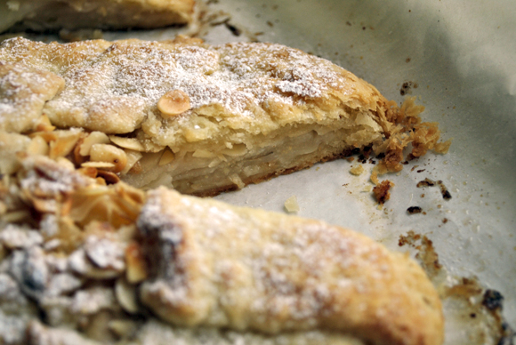 Rustic Ginger, Almond Pear Pie